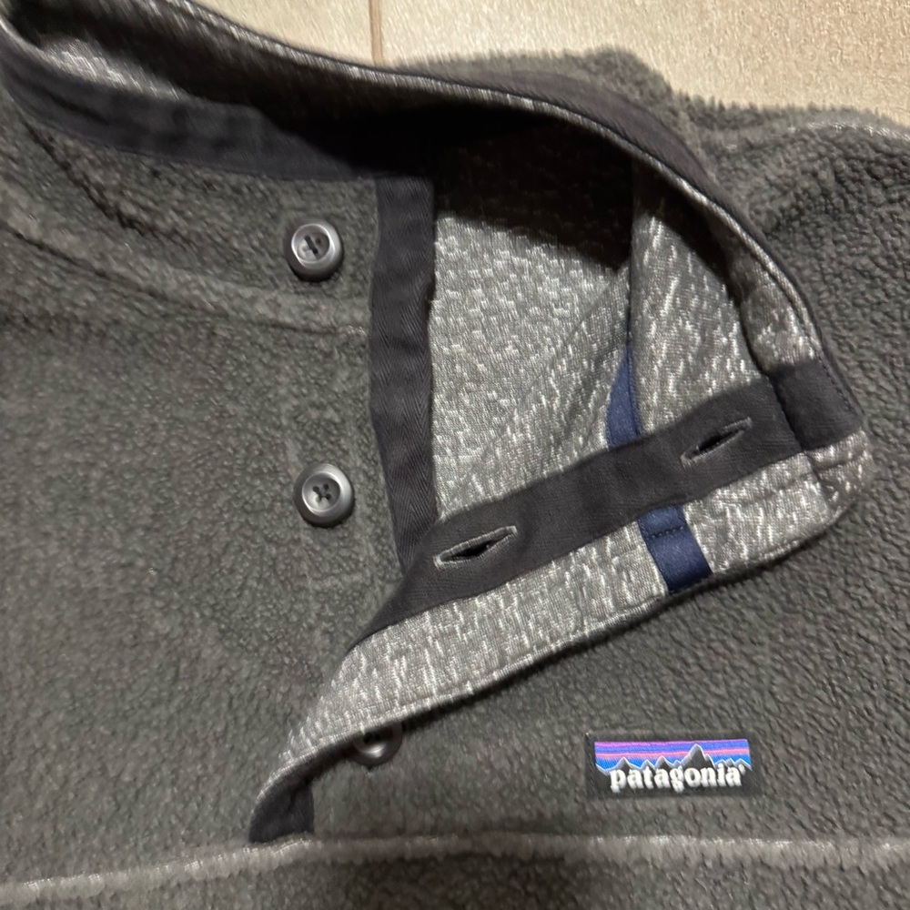 Patagonia Shearling Button Pullover. Dark Gray. M… - image 7